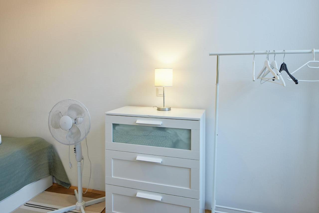 Self-Check-In & Perfect Metro Connection I Apartment Виена Екстериор снимка
