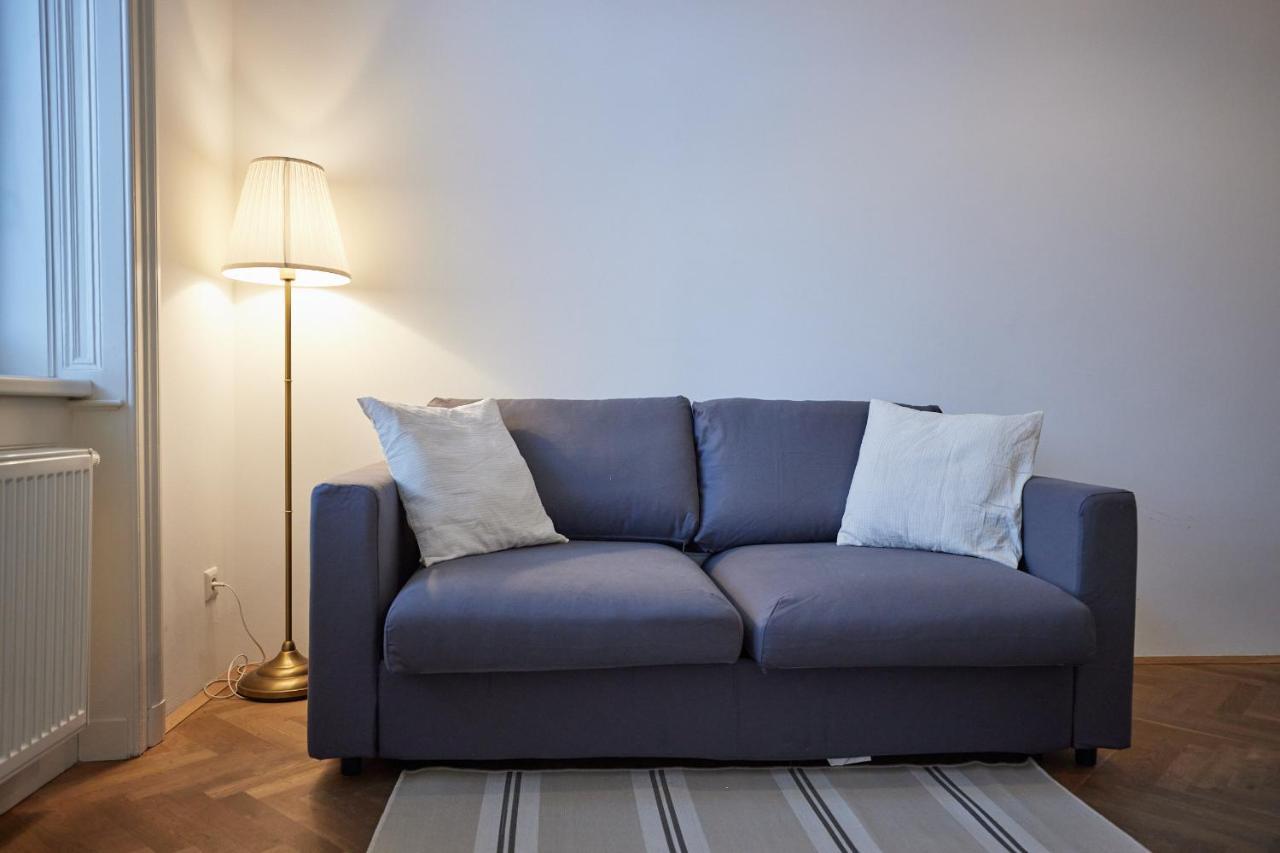 Self-Check-In & Perfect Metro Connection I Apartment Виена Екстериор снимка
