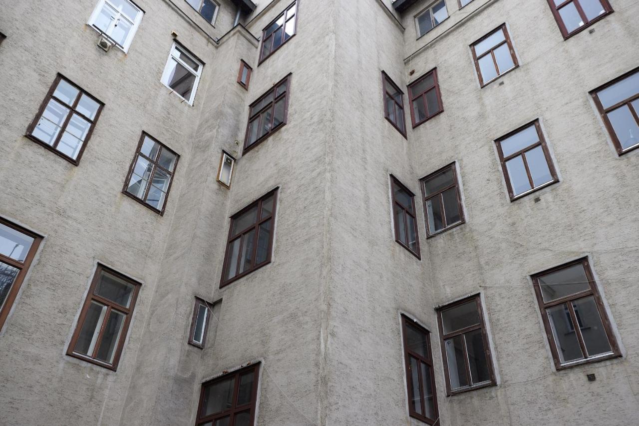 Self-Check-In & Perfect Metro Connection I Apartment Виена Екстериор снимка